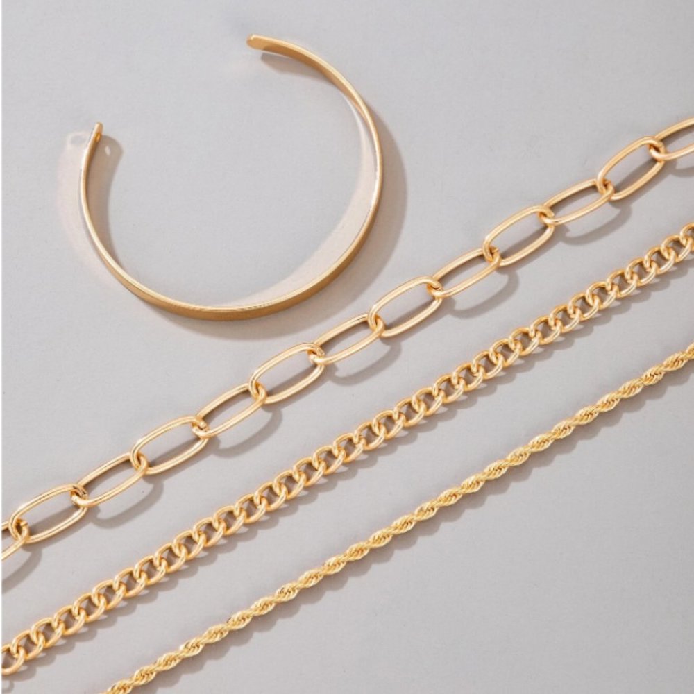 5 for $25 4 Piece Gold Color Bracelet Set - Picture 3 of 5